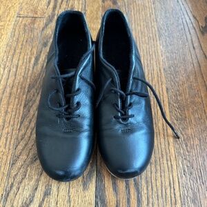 Capezio Cadence Tap Shoe Women 6